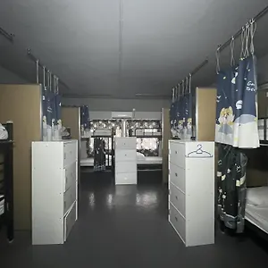  Hostel Makotel